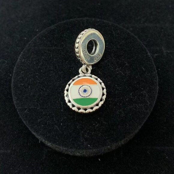 Pandora India Flag Exclusive Charm Pendant - Picture 1 of 6